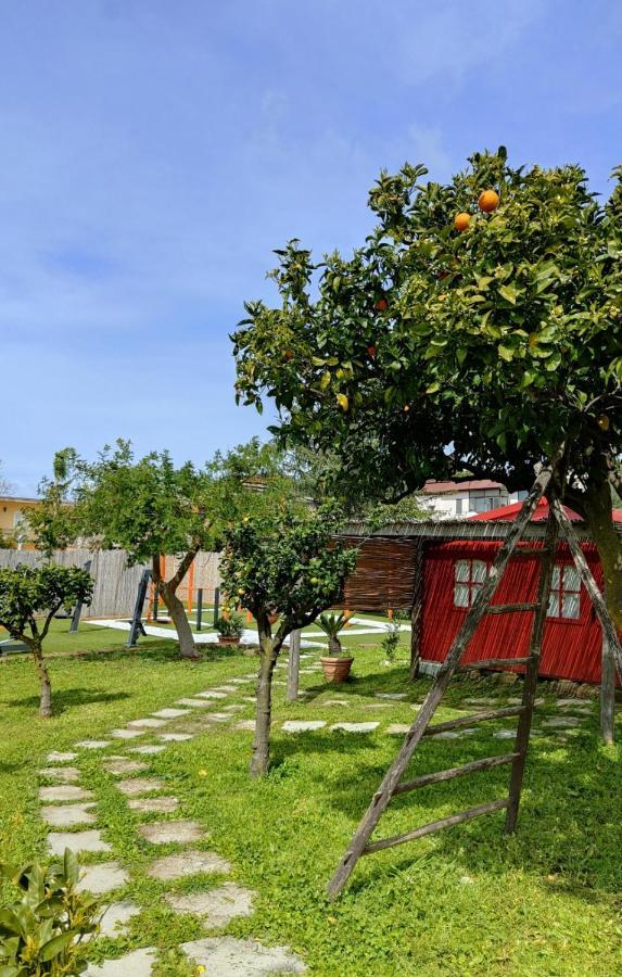 Hotel La Famiglia Pollena Trocchia Exteriér fotografie