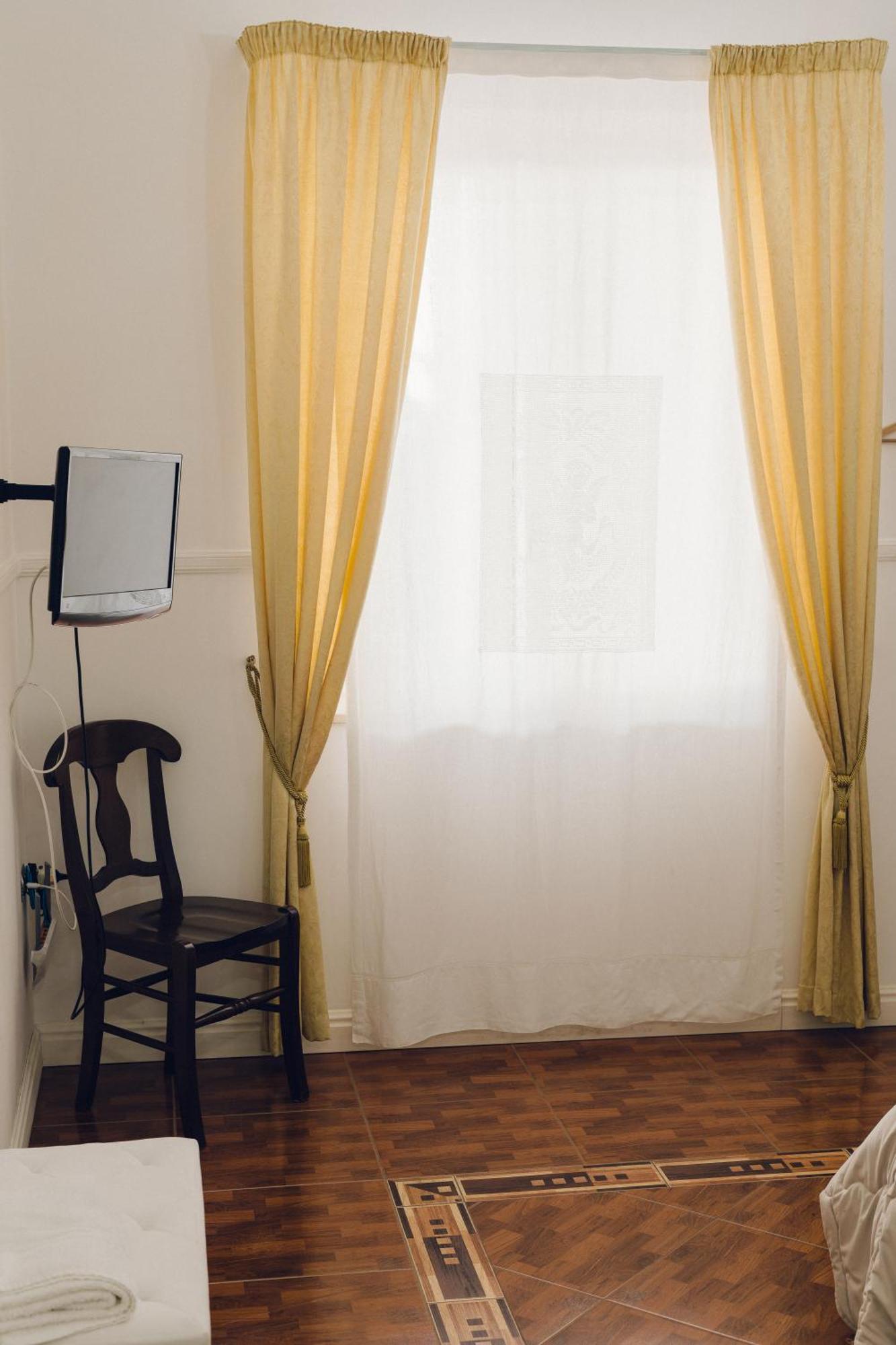 Hotel La Famiglia Pollena Trocchia Exteriér fotografie